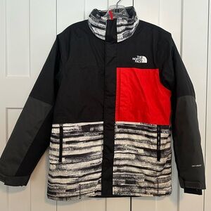 The North Face Boy’s Freedom Extreme Insulated Black and Red Jacket L 14/16
